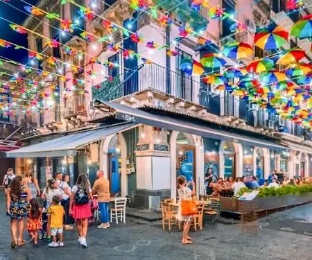 A Due Passi Dal Duomo * Катания