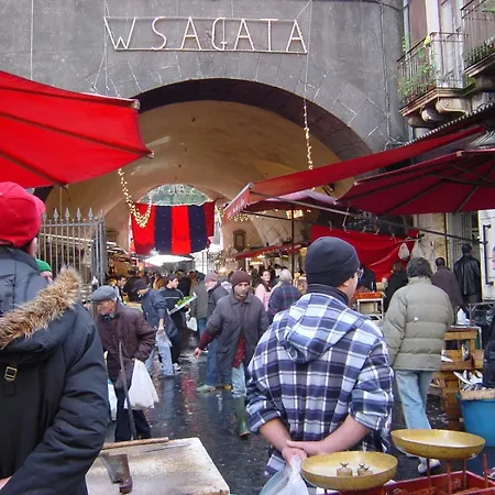 Апартаменты A Due Passi Dal Duomo *