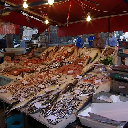 Апартаменты A Due Passi Dal Duomo *